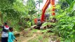 Excavator Action When Passing Through Hitachi Zaxis 210 MF Trenches