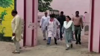 शामली: एसीटी की रिश्वतखोर लेखपाल के घर पर छापेमारी, ग्राम प्रधान चाचा भी निशाने पर