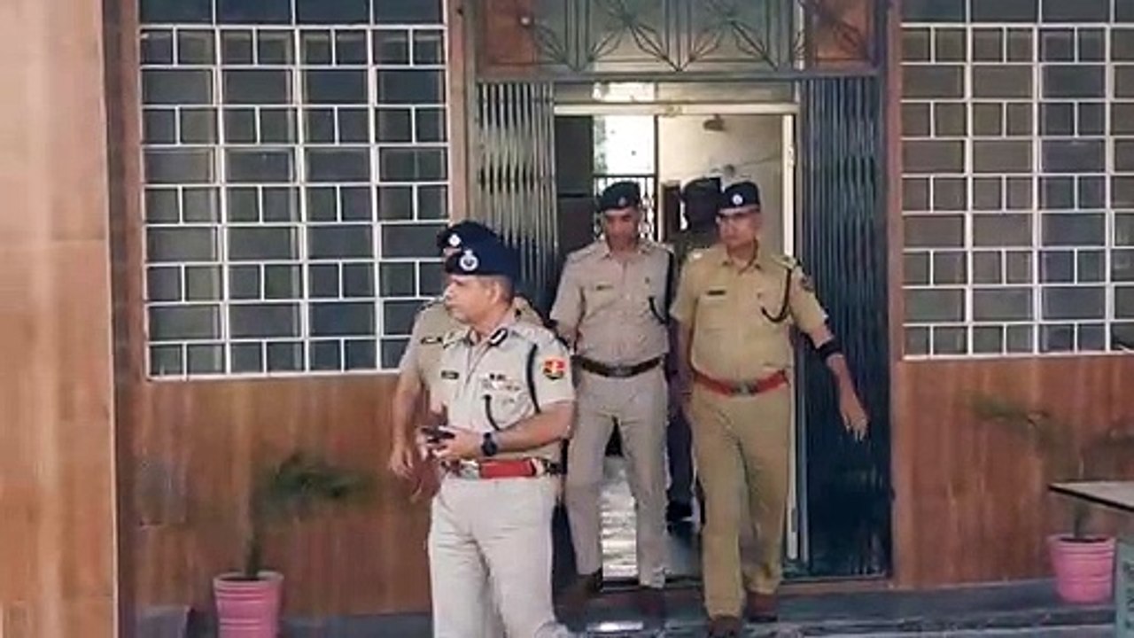 खाटूश्यामजी. व्यापारी के साथ हुई लूट की घटना के...