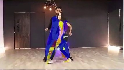 Dance_video%E2%9D%A3%EF%B8%8FSweet_Video___Romantic___Love_Status(360p)