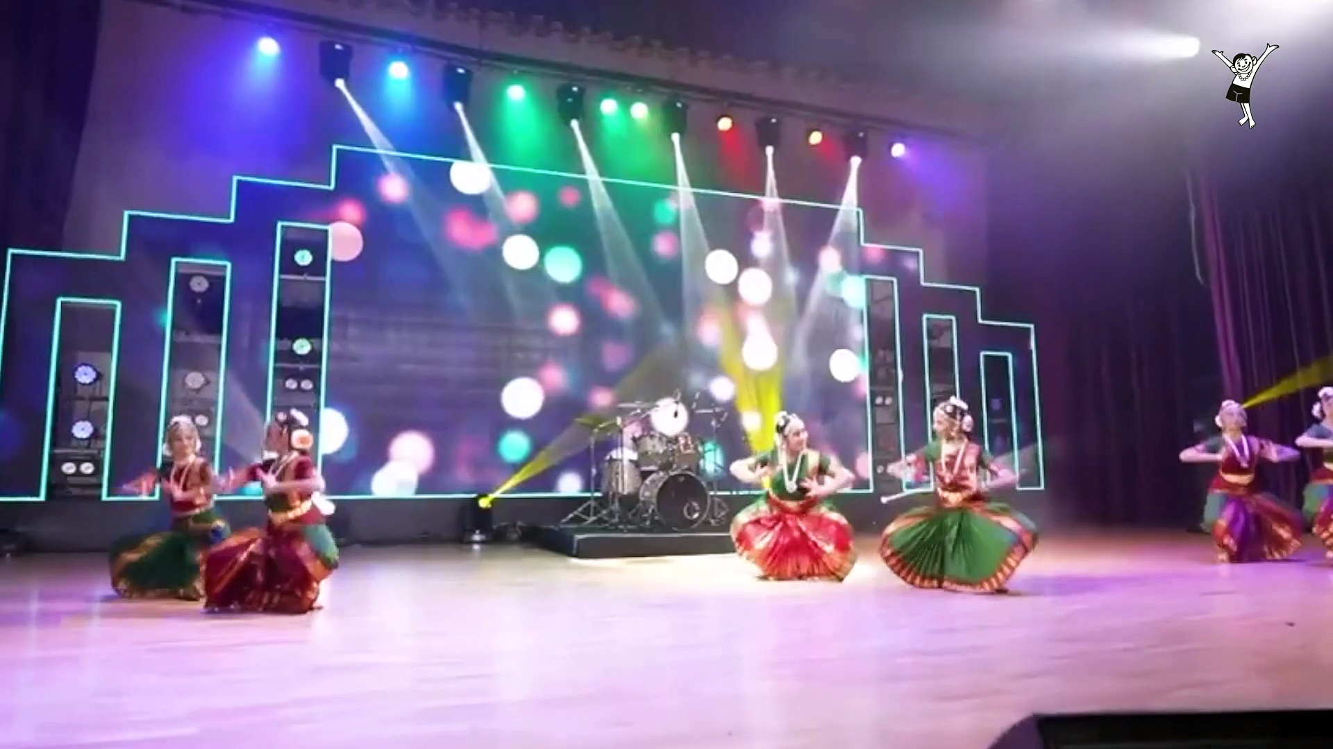 നമ്മെ പ്രചോദിപ്പിക്കുന്ന വനിതാരത്നങ്ങൾക്കായി ഒരു വേദി!