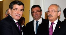 Davutoğlu: Mütedeyyin kesime yalvarıyorum, değişimden korkmayın