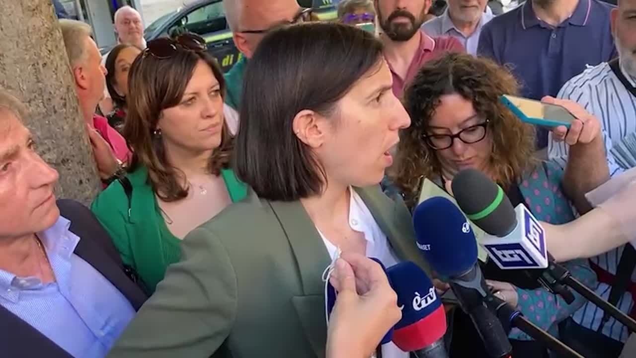 Schlein: "Il governo taglia la sanita' pubblica e aiuta quella privata"