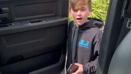 Boy gives a heartfelt reaction when mother surprises him with a cute puppy