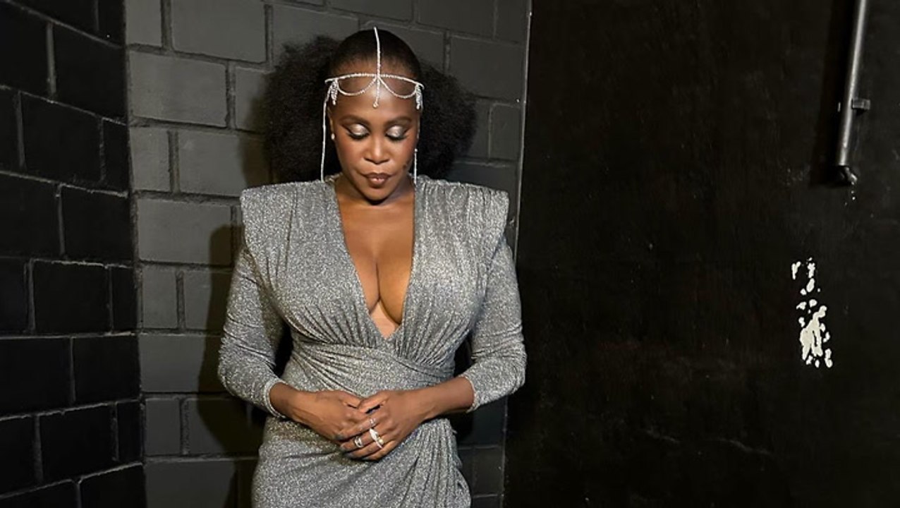 Motsi Mabuse mit XXL-Dekolleté: Hier darf nichts verrutschen