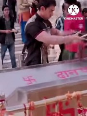 When PK meeting with Jaggu | PK movie Mandir Scene