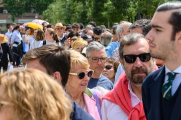 La impresionante fila de lectores de Federico en la Feria del Libro
