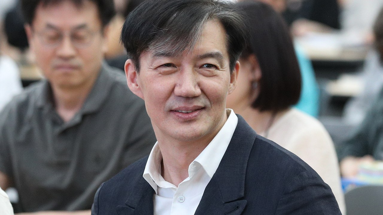 조국 전 장관 "제 딸 때문에 다른 학생 떨어진 건 없다" / YTN