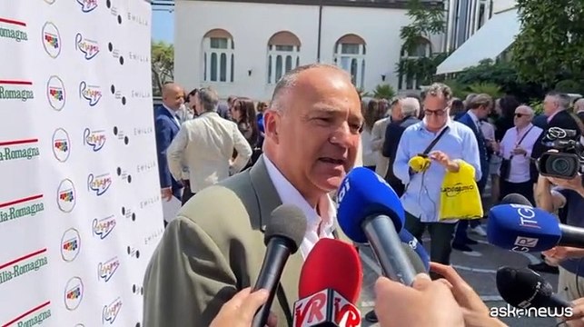 Vanni (Balneari Rimini): spiagge operative al 100% in Emilia Romagna