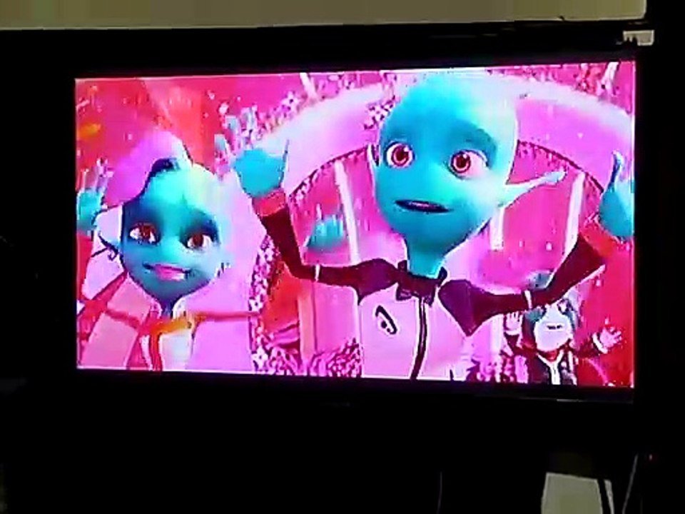 Opening/Closing To Escape From Planet Earth Bootleg DVD 4/20/23