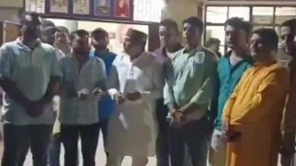 रीवा: सोशल मीडिया पर अमर्यादित शब्द का उपयोग करने पर कार्रवाई की मांग