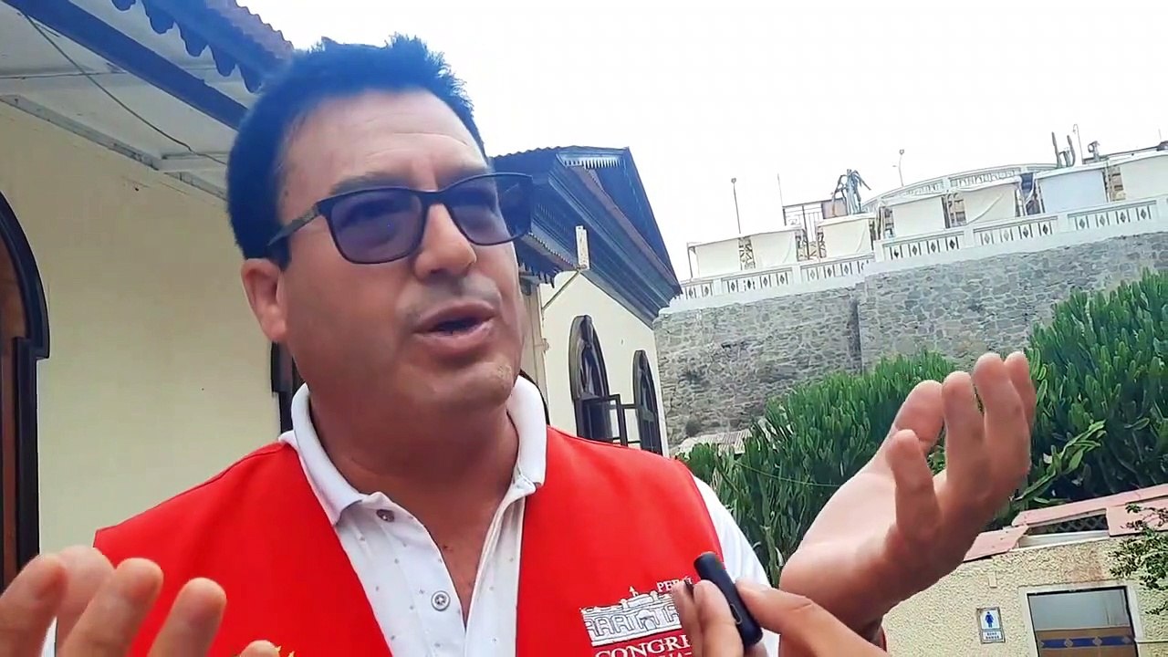 EDWIN MARTINEZ TIA MARIA SE TIENE QUE SOCIALIZAR
