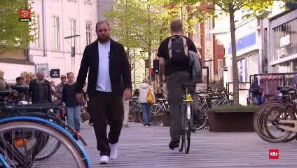 Скачать видео: Nyt varslingssystem - Alarm nåede ikke frem | Sendt i TV Avisen 3 Maj 2023 | DRTV - Danmarks Radio