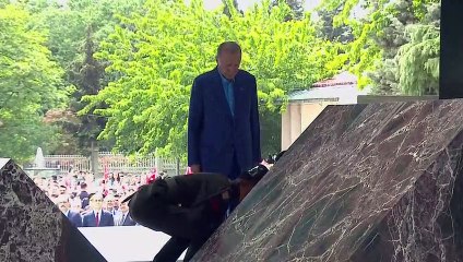 Erdogan aposta em mobilização da base conservadora na véspera da eleição