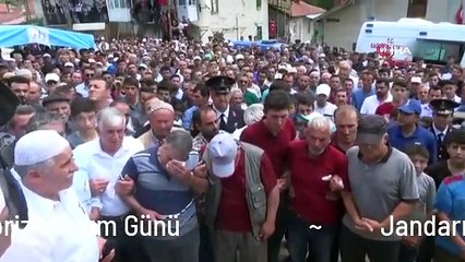 Jandarmadan Şehit Çocuğuna Sürpriz Doğum Günü