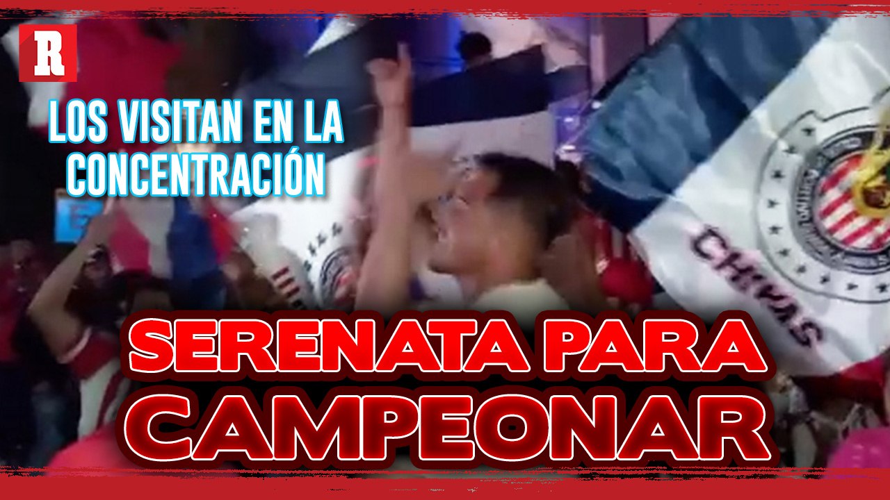 AFICIÓN lleva SERENATA para impulsar a CHIVAS previo a la FINAL