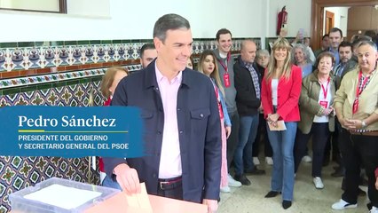 Pedro Sánchez ejerce su derecho al voto