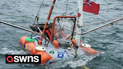 Daredevil dad has set sail from Canada in a one metre boat - in bid to cross the Atlantic in the smallest ever vessel