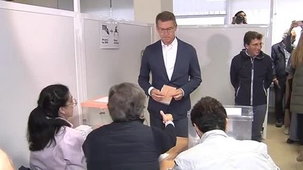 Video herunterladen: Feijóo pide un voto 