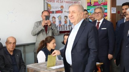 Ümit Özdağ oyunu kullandı