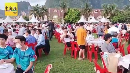 独中复兴运动50周年万人宴，露天筵开400桌