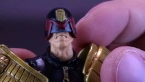 Hiya Toys Judge Dredd Exquisite Mini