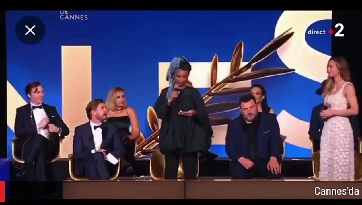 Cannes'da ödül alan Merve Dizdar'a bir tebrik de eski eşi Gürhan Altundaşar'dan geldi