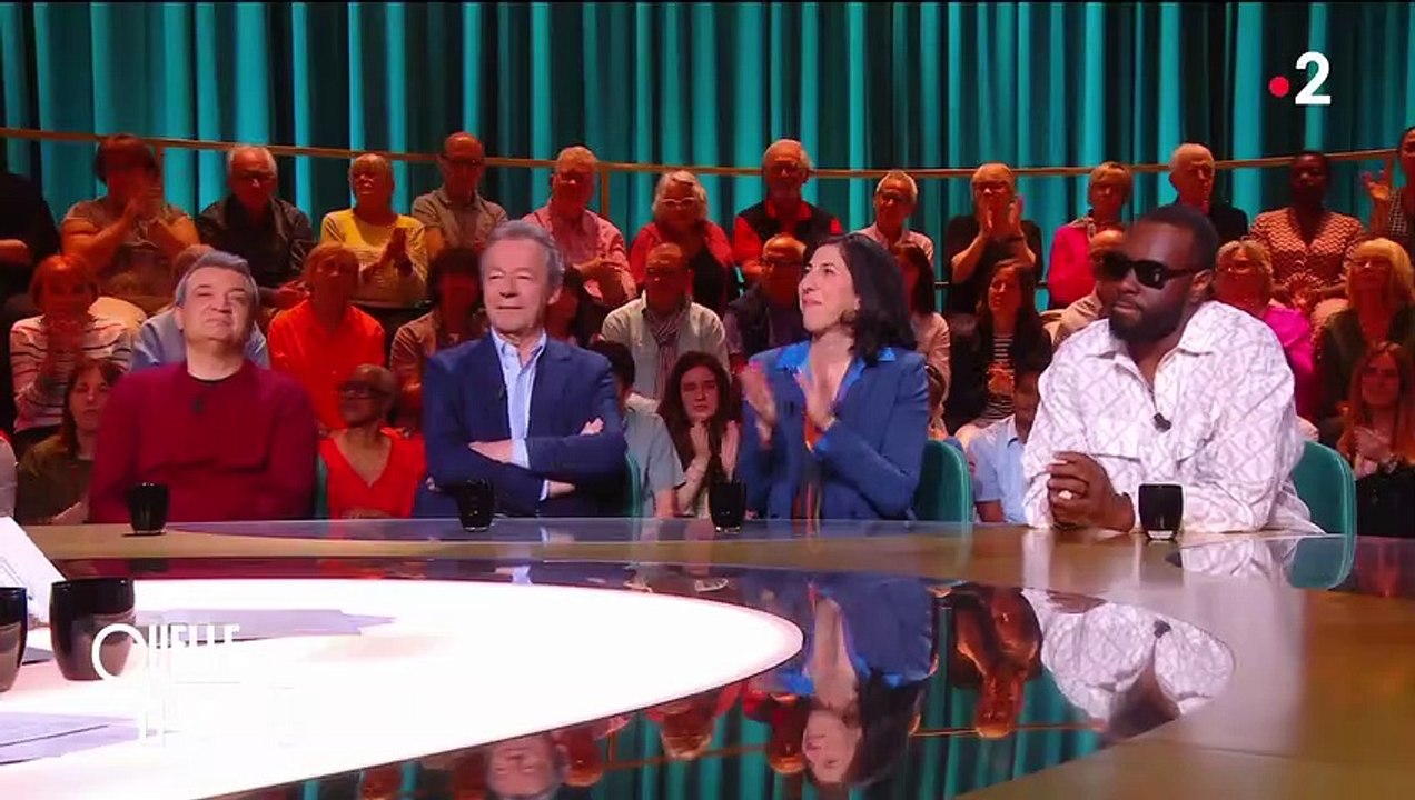 Gims fait l'éloge de sa compagne Demdem dans Quelle époque ! sur France 2.
