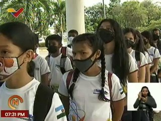 Barinas | Semilleros Científicos de la E.B. Manuelita Sáez recibieron inf. de servicio de la Salud