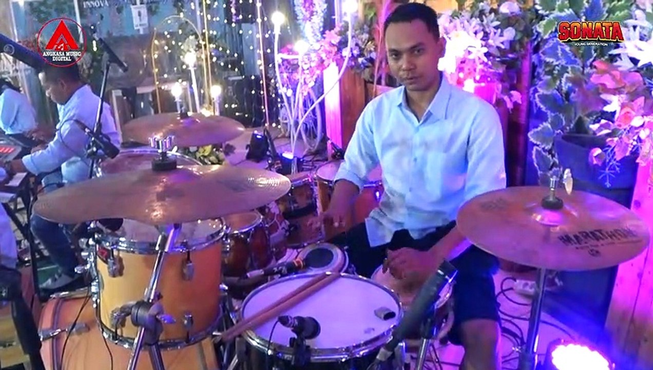 Erin Puspitasari - Dermaga Janji [Official Music Video]