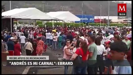 Michoacanos reciben y respaldan al canciller Marcelo Ebrard