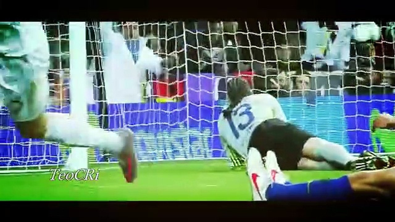 Cristiano Ronaldo - Barcelona s Nightmare ● Skills, Goals, Dribbles & Passes ● Teo CRi (2)