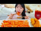 ASMR MUKBANG Rosé Tteokbokki, Cheese Hot dog, Cheese Croquette, Twisted bread stick.