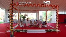 افتتاح ساختمان جدید پارلمان هند؛ نارندرا مودی در برابر راهبان به خاک افتاد