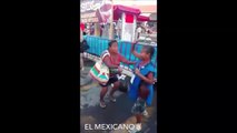 Doñitas bailando cumbias y se llevan el show!!!