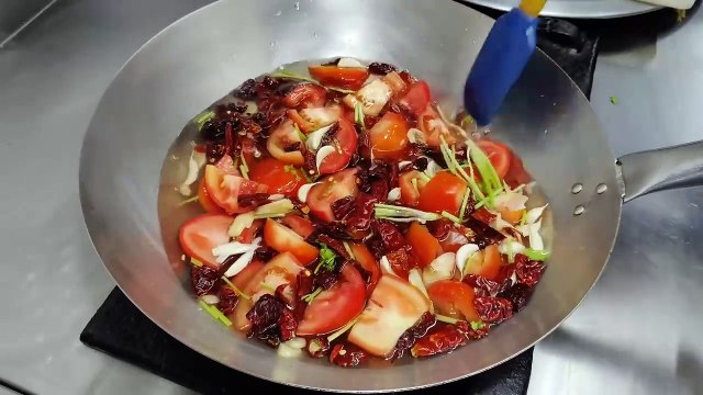 Spicy Momos Chutney Recipe _ मोमोज चटनी बनाने की परफेक्ट रेसिपी _ Momos Chutney Recipe