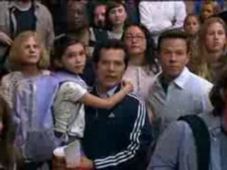 phénomènes le film Mark Wahlberg par youseries.net