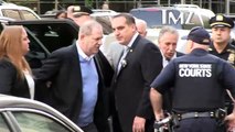Harvey Weinstein Surrenders to NYPD and Charged with Rape, Sex Abuse with 2 Women