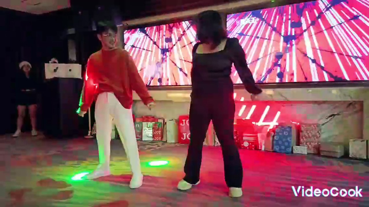 Finance Dancers