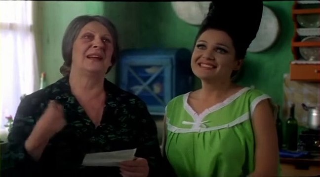 To klama vgike ap´ton Paradeiso greek movie Το κλάμα βγήκε απ' τον Παράδεισο (2001)