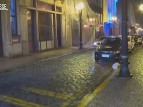 Robinho condannato a 9 anni per stupro, l'ex stella del calcio arrestato in Brasile