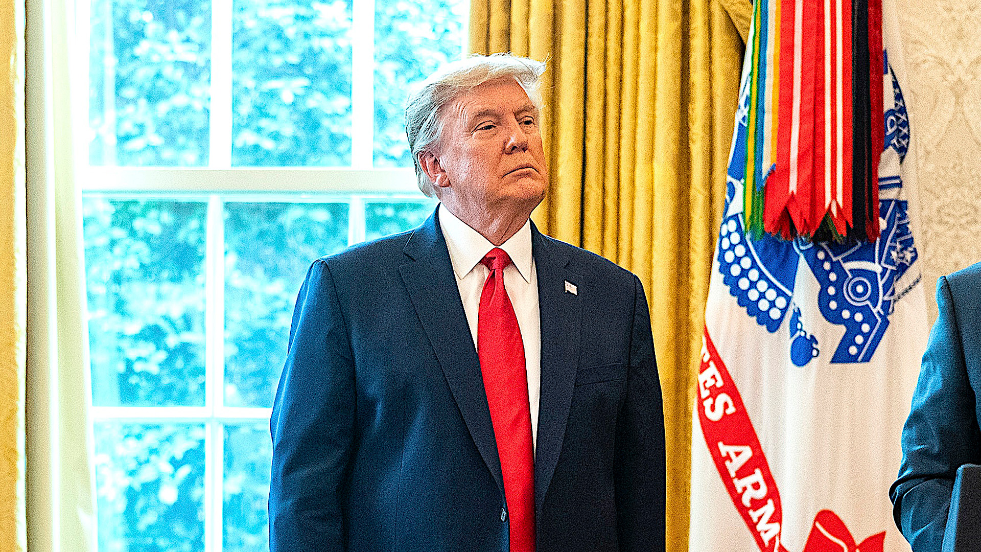 ⁣Donald Trump's Stake in Truth Social Could Reach Billions in Stock Market Merger