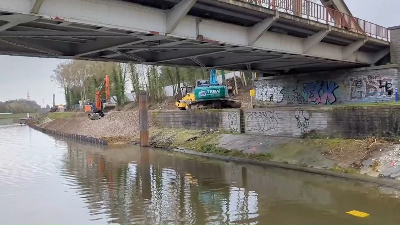 Les travaux d'élargissement du canal Nimy-Blaton débutent