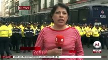 Manifestantes y policías se enfrentan afuera de la SCJN