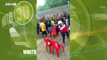 Hagan silencio todo el mundo el que hable se muere Paras al interrumpir una fiesta clandestina en Córdoba