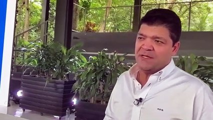 presidente del Senado Juan Diego Gomez Foro Territorial en Apartado