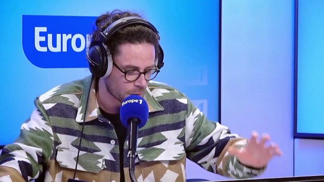 Après des frappes russes massives en Ukraine, la Russie admet être en «état de guerre»