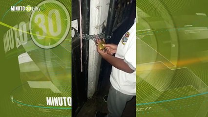 Alumnos cerraron colegio como protesta