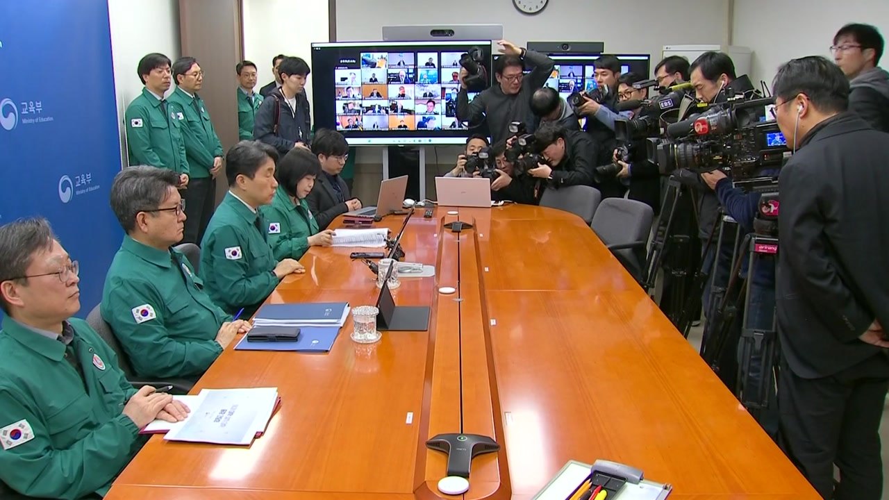 교육부 "의대 교육 개선 총력...대학별 개선 계획 신속 지원" / YTN