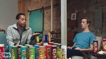 Comercial de Pringles para el Super Bowl resulto ser muy obscuro
